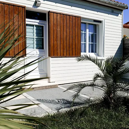 Holiday home Maison Au Calme, Proche Marais, Foret Et Plage, D'olonne - 8 Personnes L'Ile-d'Olonne